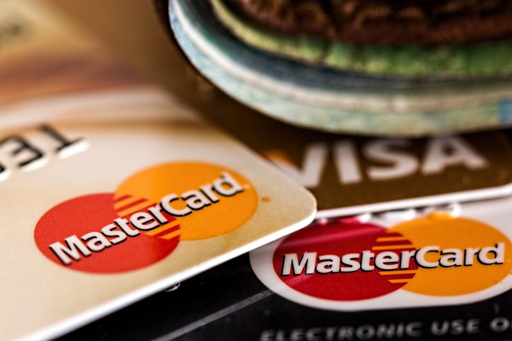 Os melhores cartões de crédito sem anuidade disponíveis no mercado